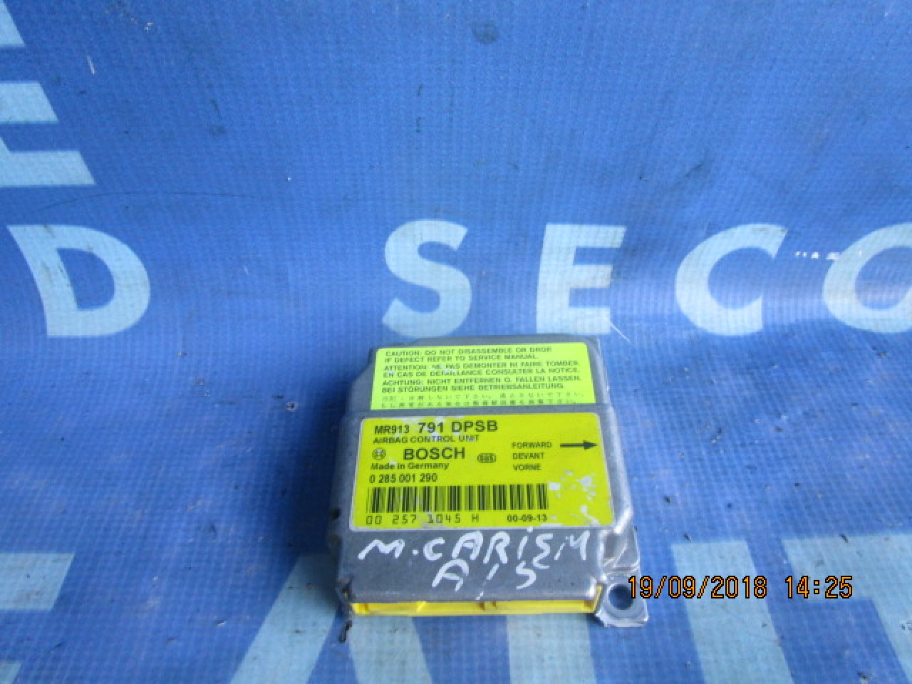 Calculator airbag Mitsubishi Carisma; 0285001290