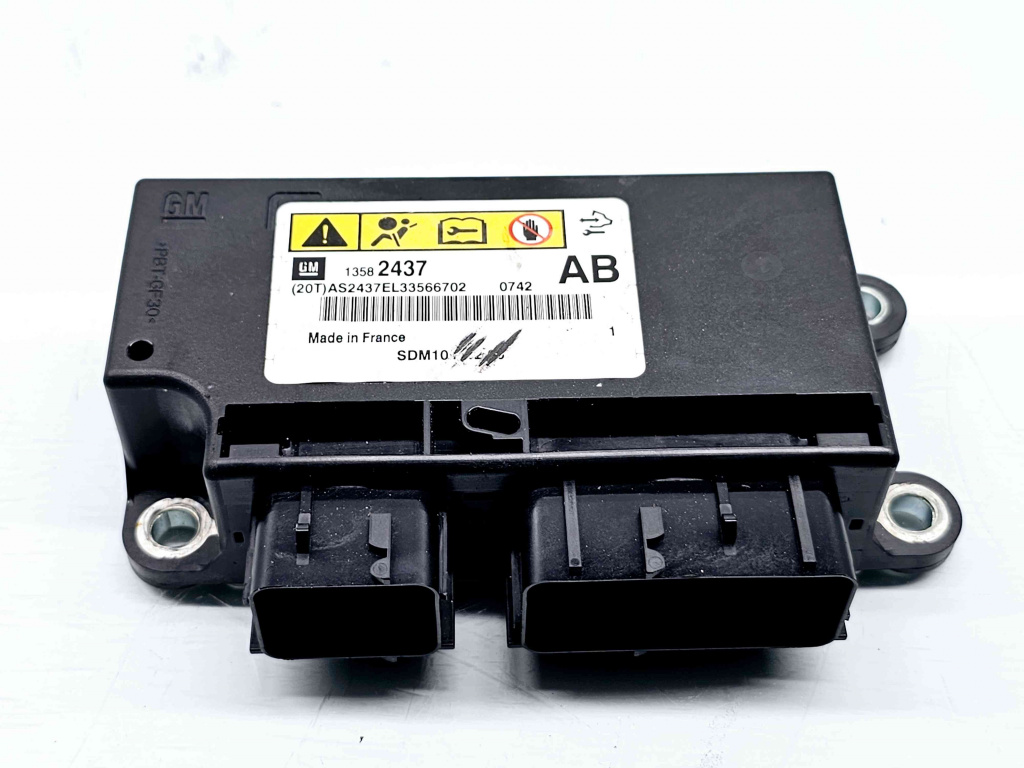 Calculator airbag Opel Astra J [Fabr 2009-2015] 13582437 1.6 Benz A16LET 132KW / 180CP 1.6 Benz A16LET 132KW / 180CP