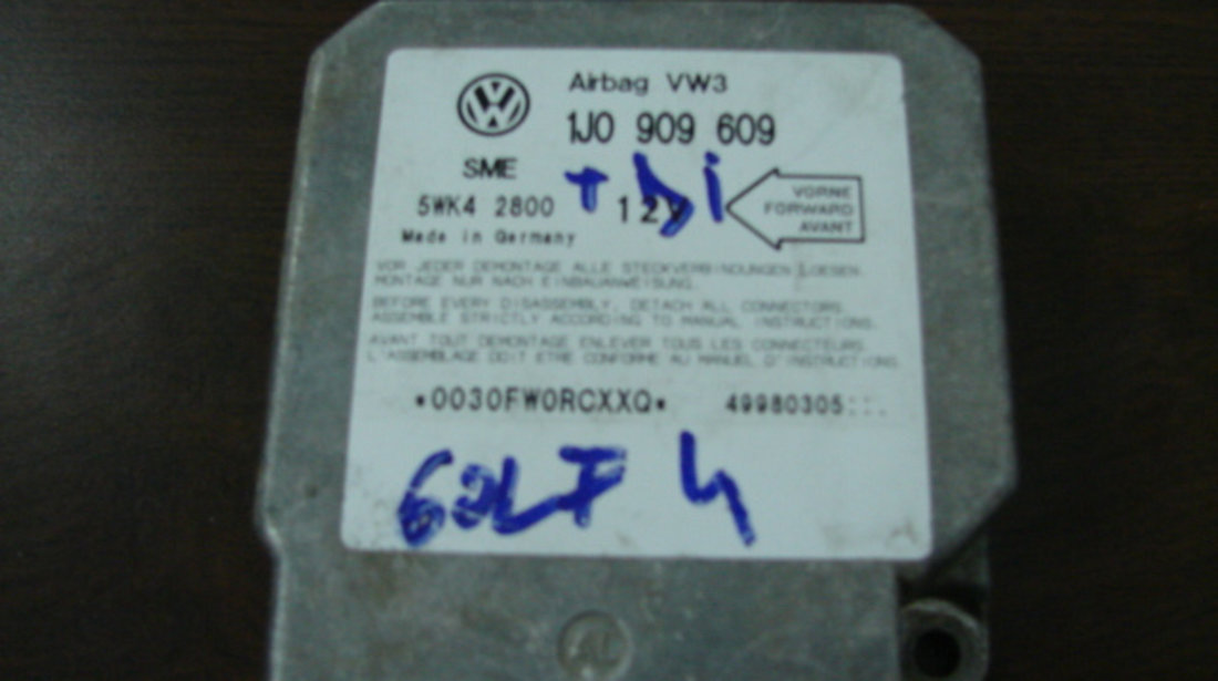 Calculator airbag Volkswagen Golf 4 [1997 - 2006] Hatchback 5-usi 1.9 TDI MT (116 hp) (1J1)