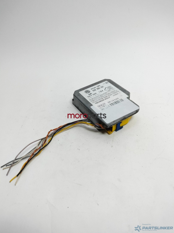 Calculator airbag VOLKSWAGEN GOLF IV (1J1) [ 1997 - 2007 ] 16V (AHW, AKQ, APE, AXP, BCA) 55KW|75HP OEM 6Q0909601
