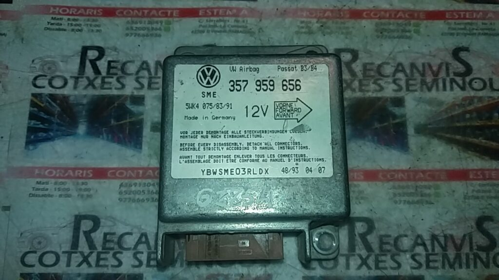 Calculator AIRBAG VOLKSWAGEN PASSAT 357 959 656 / 357959656 / 5WK4 075/83/91 / 5WK4 075 83 91 / 5WK40758391357 959 656 / 357959656 / 5WK4 075/83/91 / 5WK4 075 83 91 / 5WK40758391