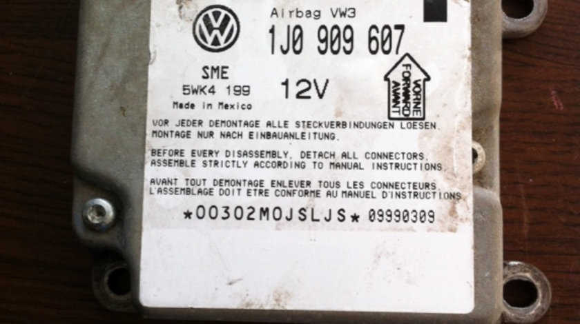 Calculator airbag Volkswagen VW Passat B5 [1996 - 2000] Sedan 4-usi 1.9 TDI MT (110 hp) (3B2)