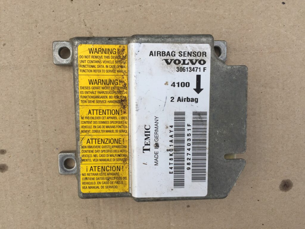 Calculator AIRBAG VOLVO V40 30613471F30613471F