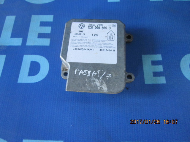 Calculator airbag VW Passat B5; 1C0909605B