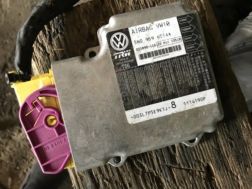 Calculator airbag Vw Passat B7 2011 2012 2013