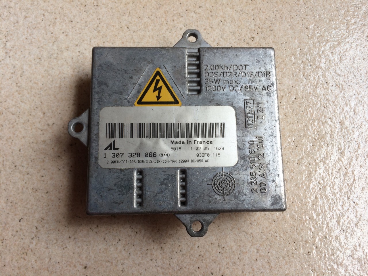 Calculator / Balast Far Xenon - Audi A3 , TT  * 4D0907476B / 1307329066  *
