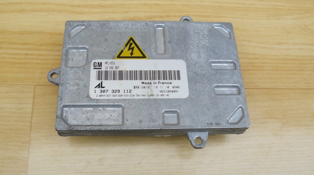 Calculator / Balast Far Xenon - Opel Zafira B 1307329112 / 13153357