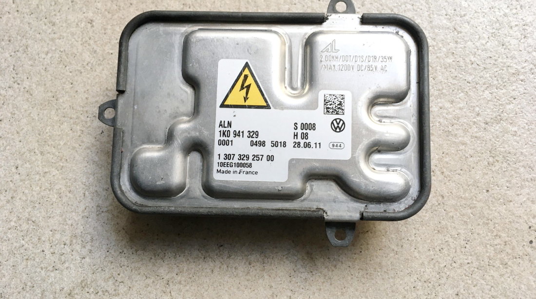 Calculator / Balast Far Xenon - Vw Passat CC / Touran 1307329120 / 1K0941329