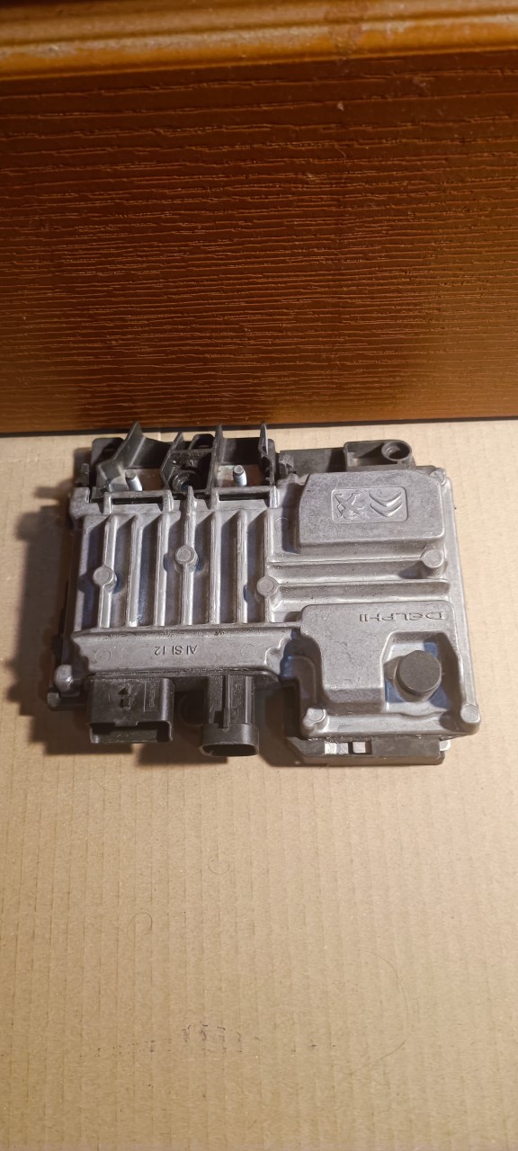 Calculator Baterie Modul start stop Citroen Peugeot 9810858280 28447924