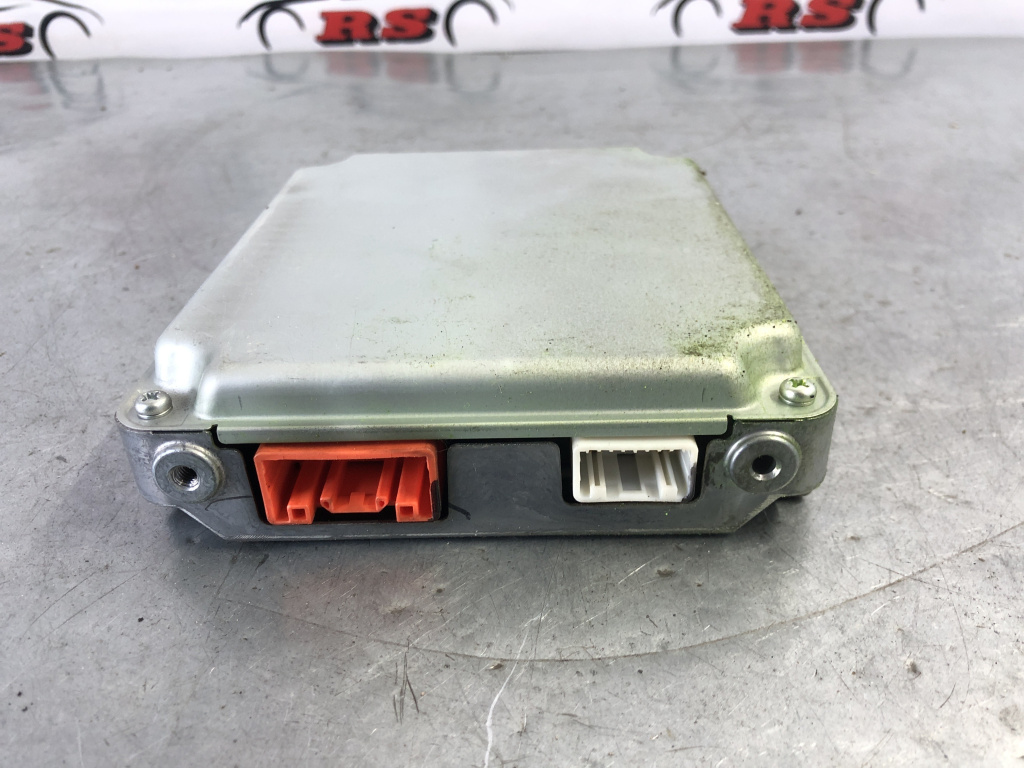 Calculator baterie Yaris 1.5 Hybrid sedan 2014 (8989047092)