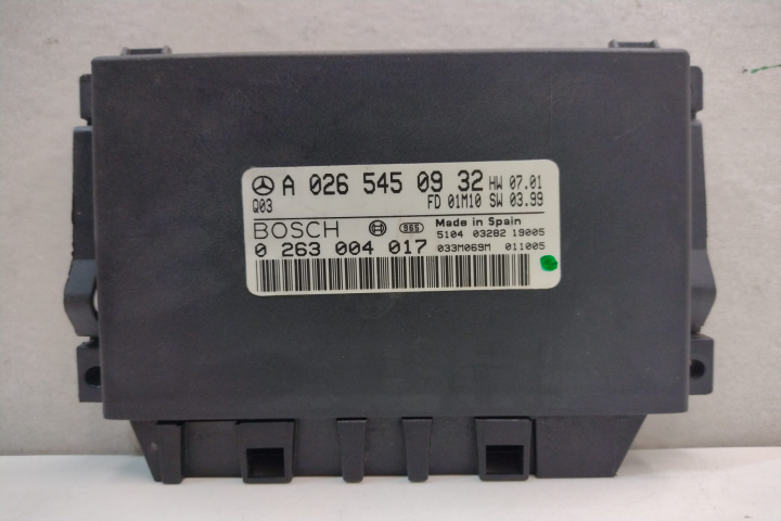 Calculator Bosch Senzori Parcare A0265450932 / 0263004017 Mercedes-Benz E-Class W211/S211 [2002 - 2006]