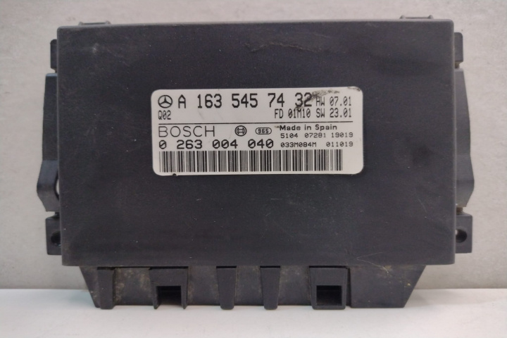 Calculator Bosch Senzori Parcare A1635457432 / 0263004040 Mercedes-Benz ML W163 [facelift] [2001 - 2005]