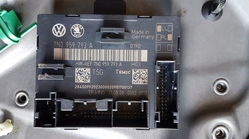 Calculator comanda usa stanga fata 7n0959793a skoda superb II