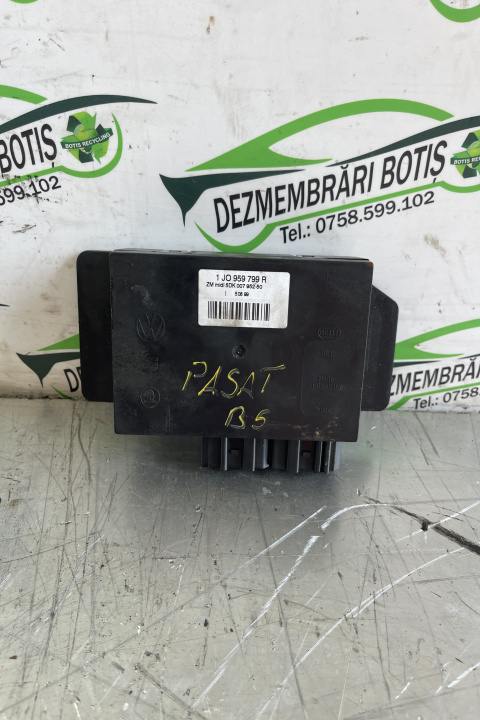 Calculator confort 1J0959799R Volkswagen VW Passat B5 [1996 - 2000] Sedan 4-usi 1.9 TDI MT (110 hp)