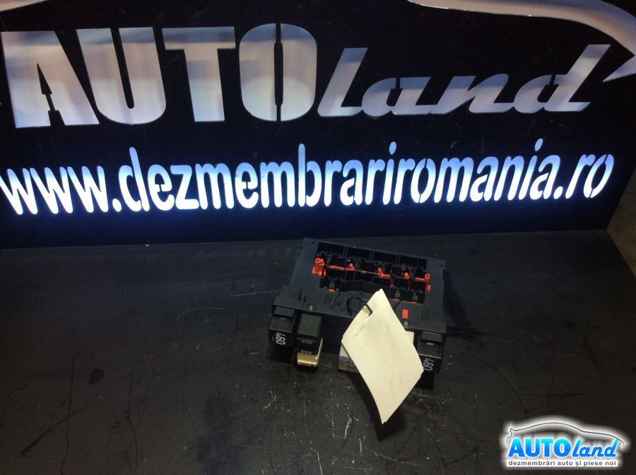 Calculator Confort 3c0937049d Volkswagen GOLF V 1K1 2003