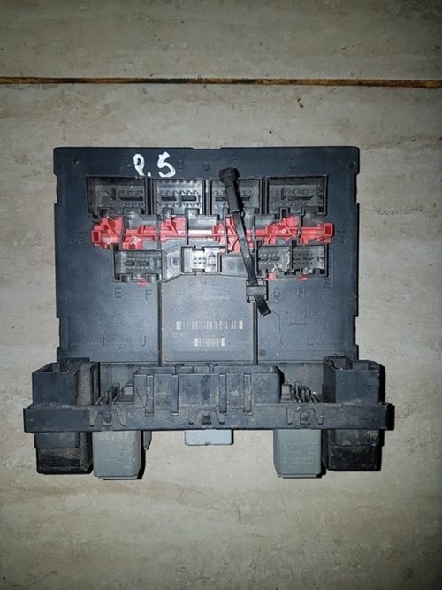 Calculator confort 3c8937049e vw passat b6