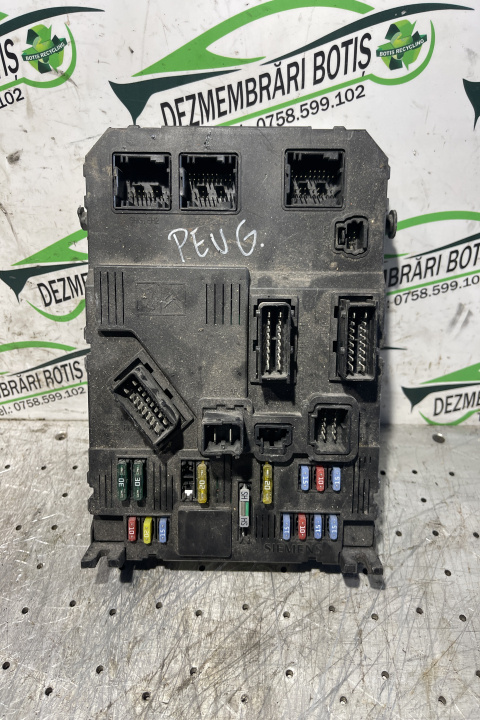 Calculator confort 9655708380 Peugeot 407 [2004 - 2010] wagon 2.0 MT (136 hp)
