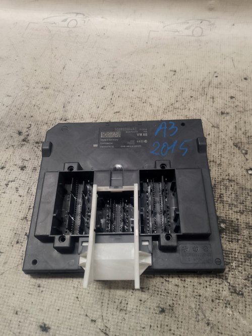 Calculator confort Audi A3 2015, 5Q0937084AC