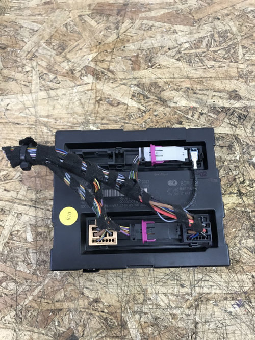 Calculator confort Audi A4 B8 2.0TFSI , 180cp, Manual sedan 2009 (8K0907064DP)