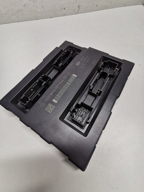 Calculator Confort Audi A4 B8 A5 8K0907064DC modul comfort