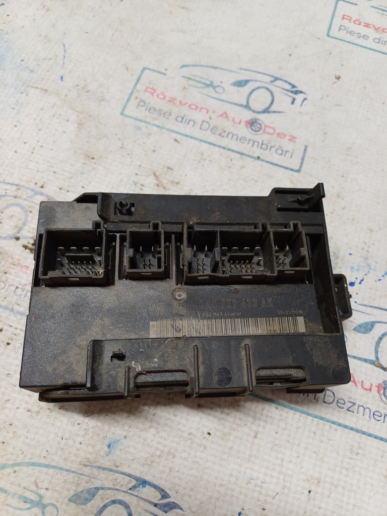 Calculator confort Audi Q5 - Motorina 2010, 1K0959433AK