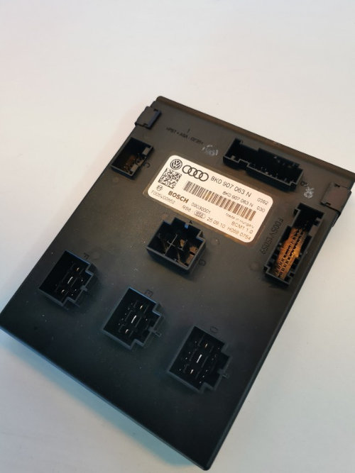 Calculator confort BCM 1 Audi A4 B8 A5 8K0907063N 8K0907063D confort