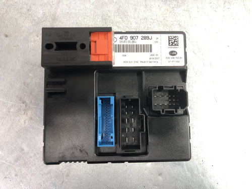 Calculator confort bcm Audi A6 C6 Sedan 2.0 TDI BRE Multitronic, 140cp sedan 2008 (4F0907289J)