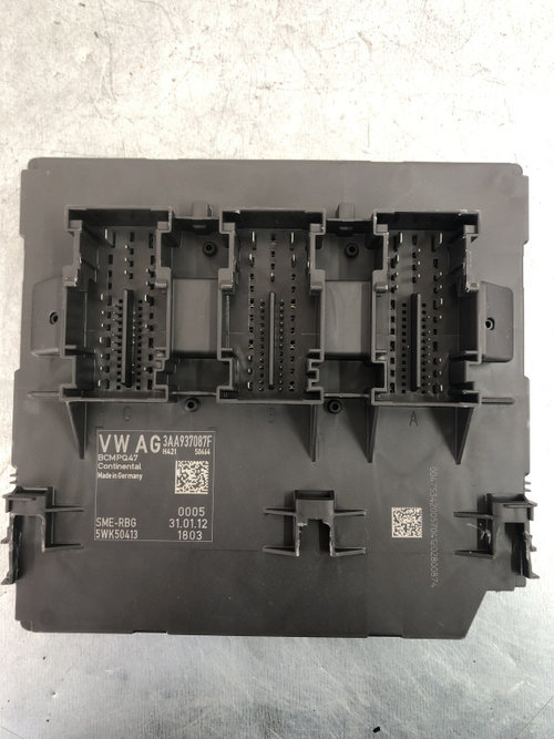 Calculator confort bcm VW Passat B7 Variant 2.0 BlueTDI Manual 140cp sedan 2012 (3AA937087F)