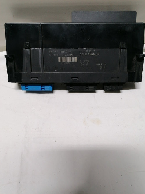 Calculator confort BMW Seria 5 (2010-2017) [F10] 2.0 Motorina 2011, 61359284284, 9284284