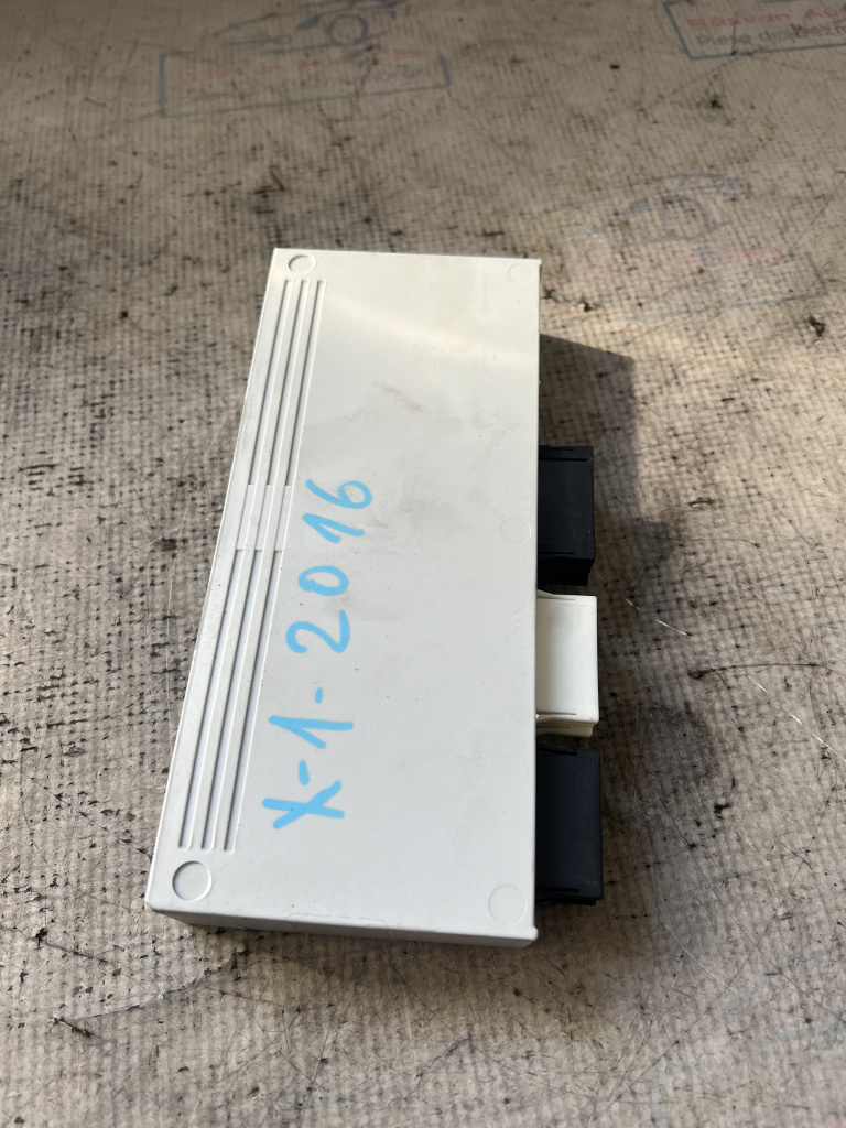 Calculator confort BMW X1 F48 2016, 7412610