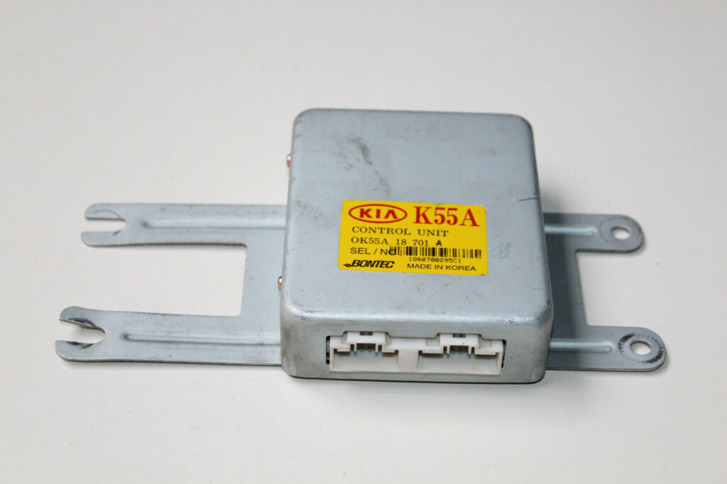 Calculator CONFORT BONTEC KIA CARNIVAL OK55A 18 701 A / OK55A18701AOK55A 18 701 A / OK55A18701A