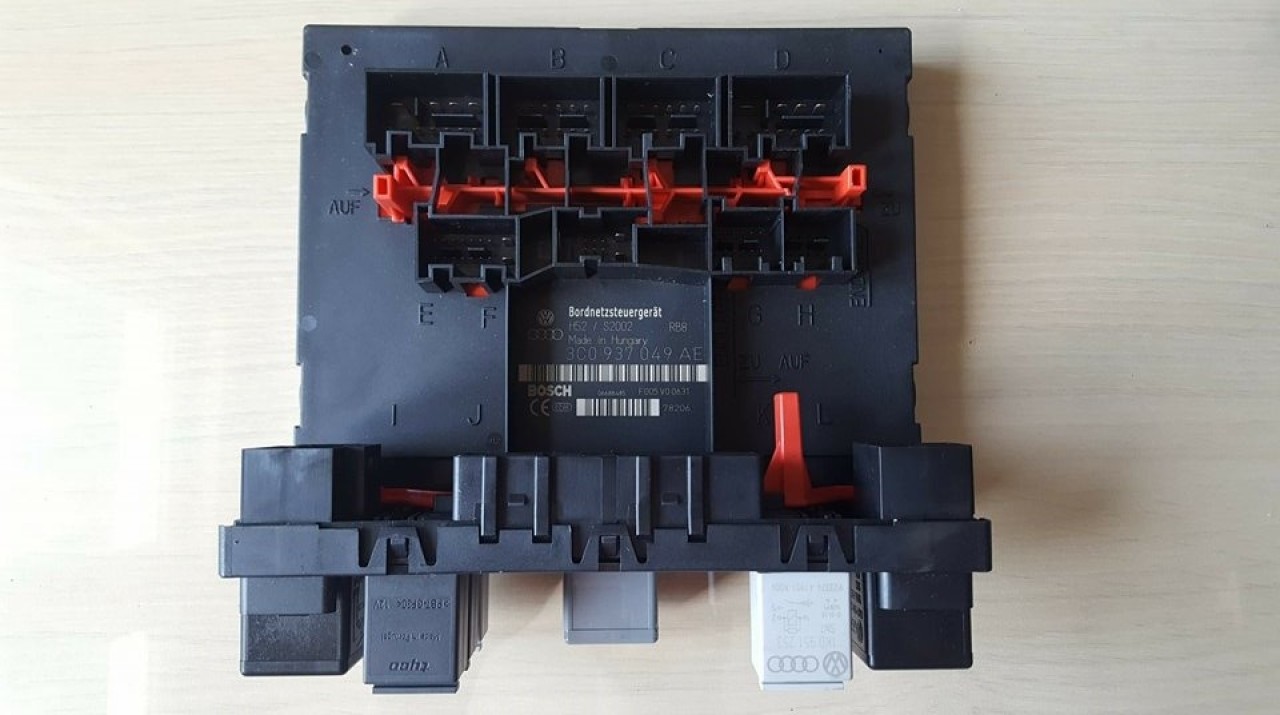 Calculator confort (bordnetz) 3c0937049ae vw passat b6
