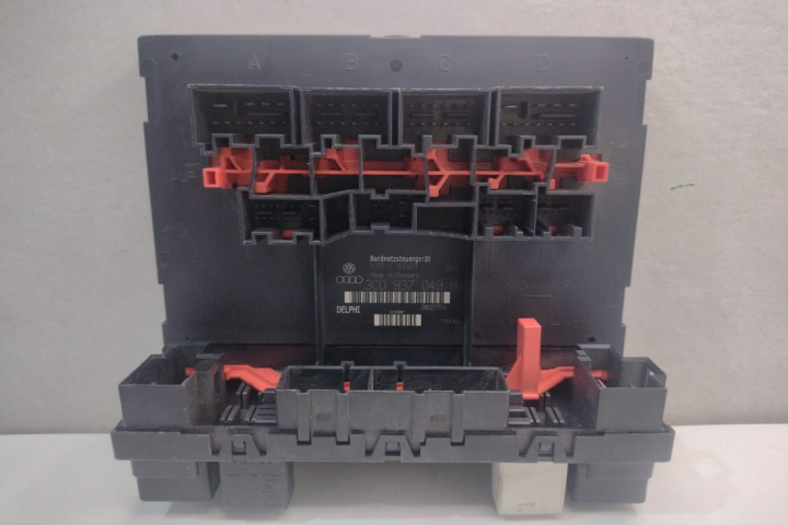 Calculator confort Bosch Modul 3C0937049H / 28027754 Audi A3 8P/8PA [facelift] [2004 - 2008]