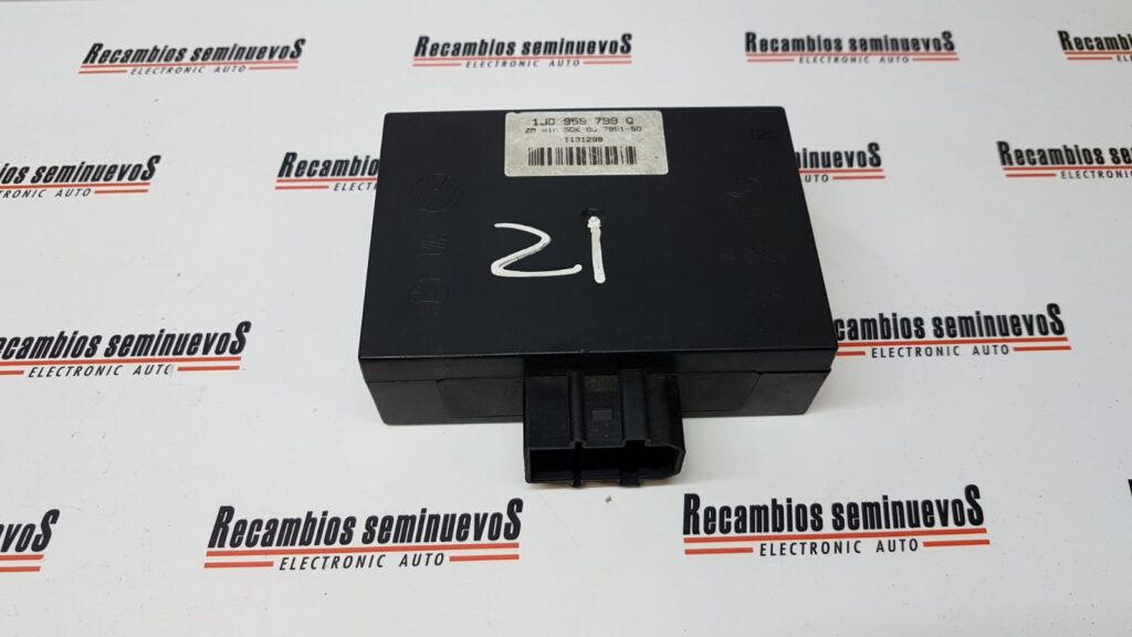 Calculator CONFORT HELLA VOLKSWAGEN GOLF 4 1J0 959 799 Q / 1J0959799Q / 5DK007951 50 / 5DK007951501J0 959 799 Q / 1J0959799Q / 5DK007951 50 / 5DK00795150