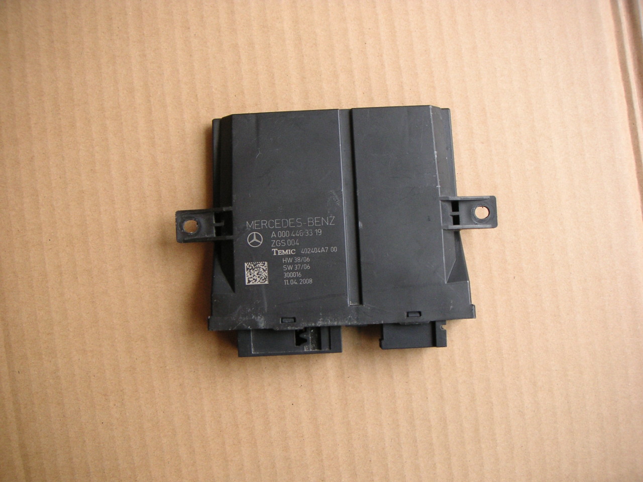 Calculator confort macara geam Mercedes Actros MP3 (2007-2010) cod A0004463319