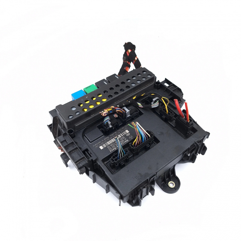Calculator Confort Mercedes-Benz A-Class (W169) 2004-2012 A 150 (169.031, 169.331) M 266.920 Benzina A1695453432, 1695453432, 5Dk00872813, A1695450001, 1695453740 Hella
