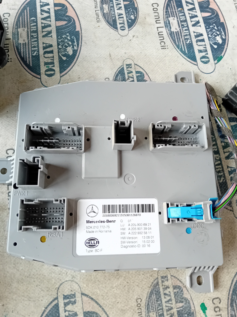 Calculator confort Mercedes C Class W205, 5DK01077275
