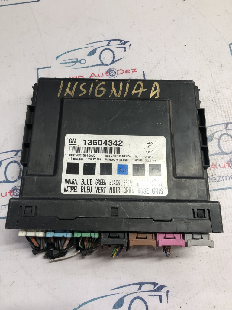 Calculator confort Opel Insignia A 2010, 13504342