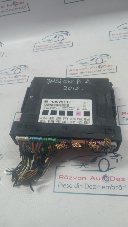 Calculator confort Opel Insignia A 2010, 13575111