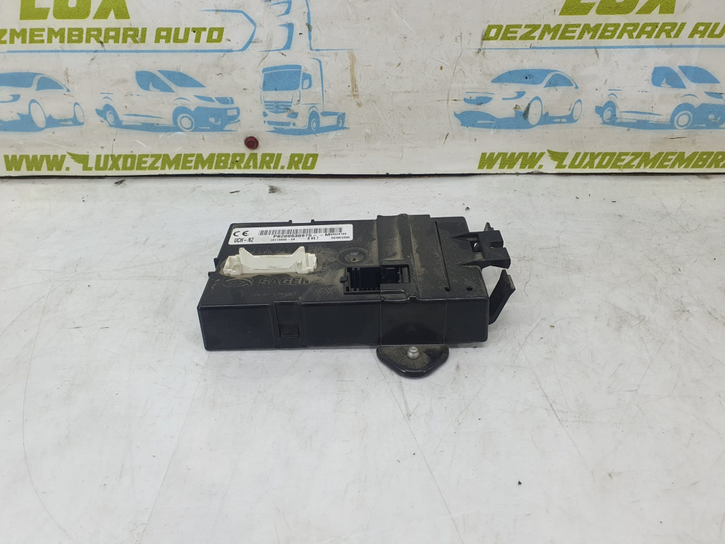 Calculator confort P8200530975-m Nissan Primastar [2002 - 2006]
