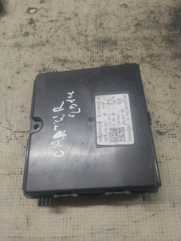 Calculator confort Renault Captur 2014, 285254932R