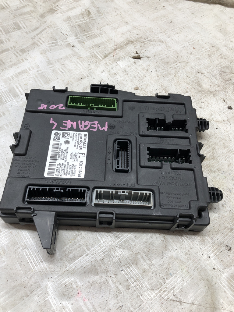 Calculator confort Renault Megane 4 - Motorina 2018, 284B14565R