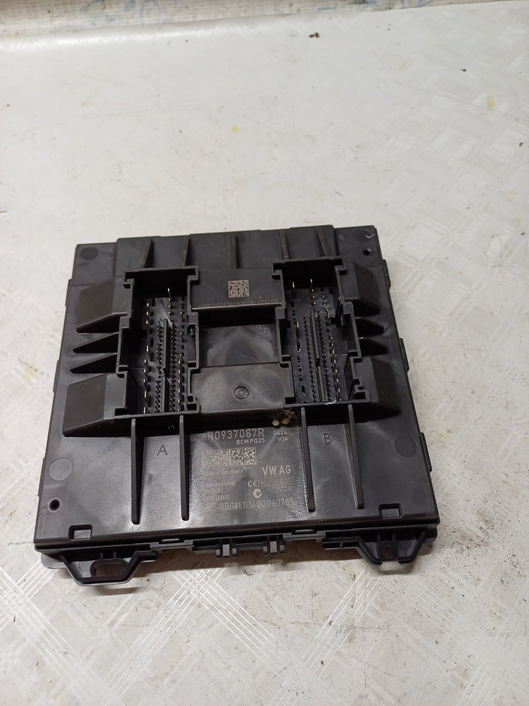 Calculator confort Skoda Rapid Spaceback - Motorina 2013, 6R0937087R