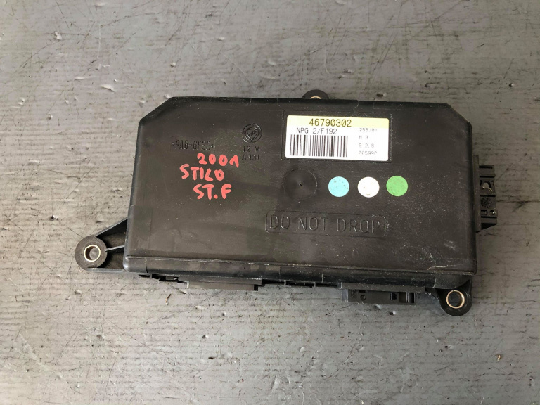 Calculator confort stanga fata fiat stilo 46790302