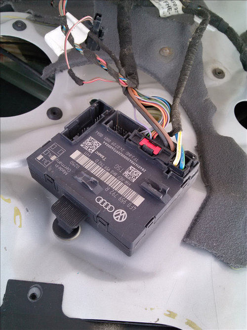 Calculator confort usa dreapta fata AUDI A6 C6 an fabr. 2010