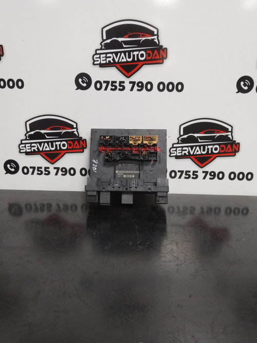 Calculator confort Volkswagen Caddy 3 (2004-2010) 1.9 Motorina 2007, 3C8937049D