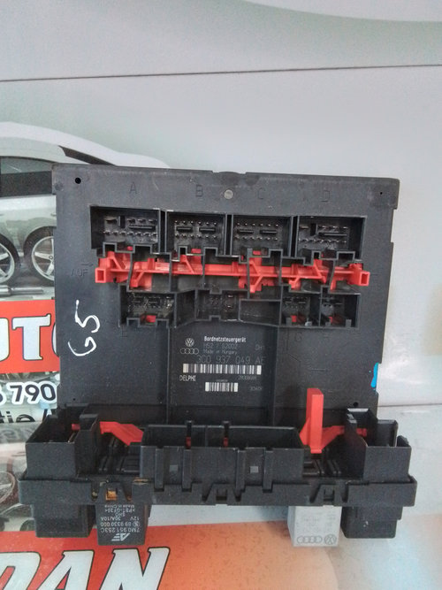 Calculator confort Volkswagen Golf 5 (2004-2009) 1.9 Motorina 2008, 3C0937049AE