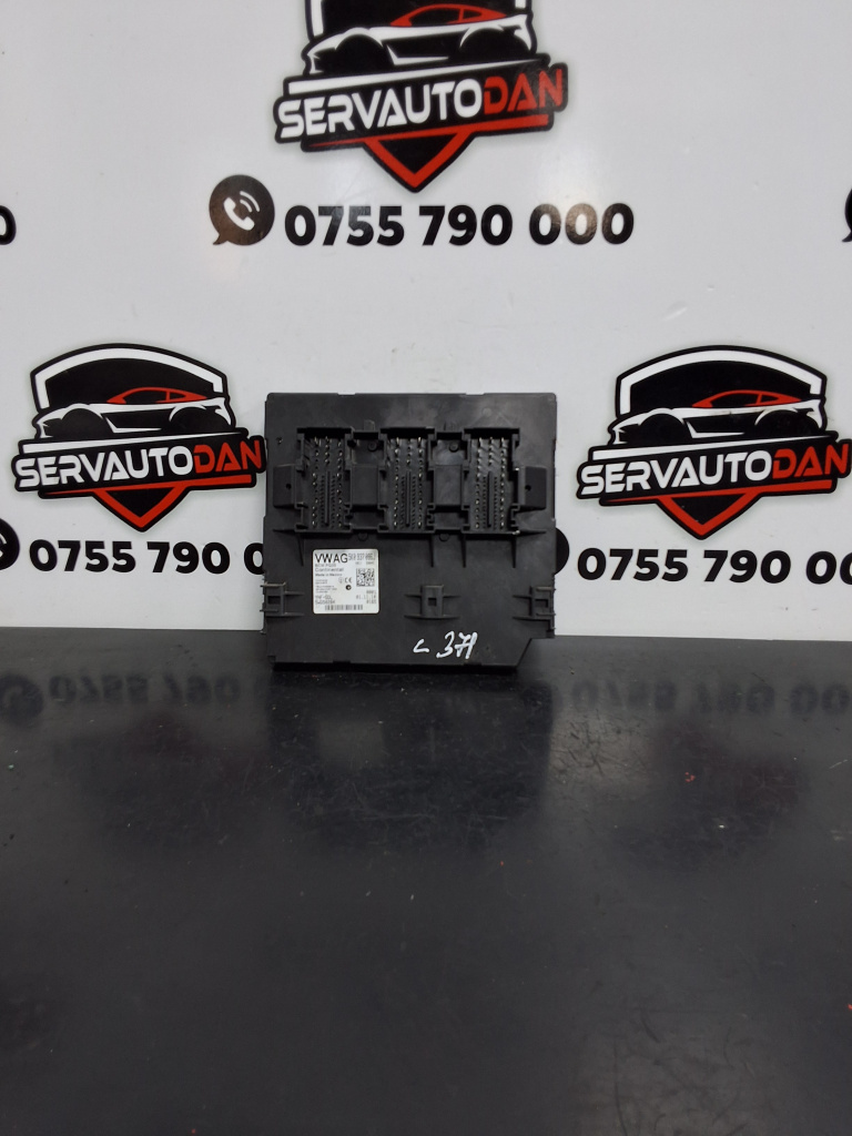 Calculator confort Volkswagen Jetta 6 (2010-2014) 1.6 Motorina 2012, 5K0937086J