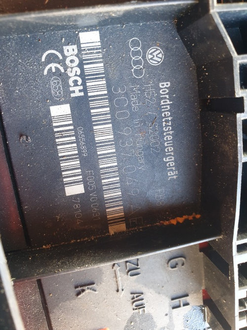 Calculator Confort Volkswagen Passat B6 cod 3C0937049AE