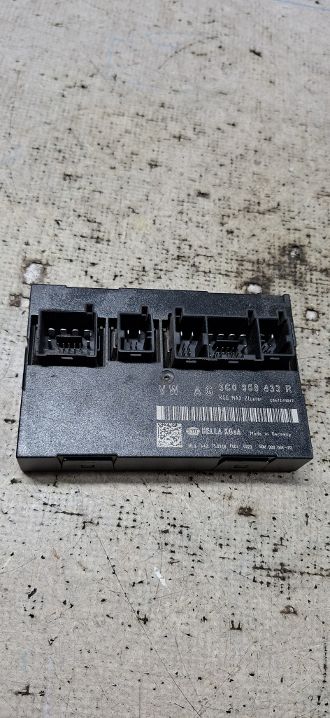 Calculator confort Volkswagen Passat B6 - Motorina 2007, 3C0959433R